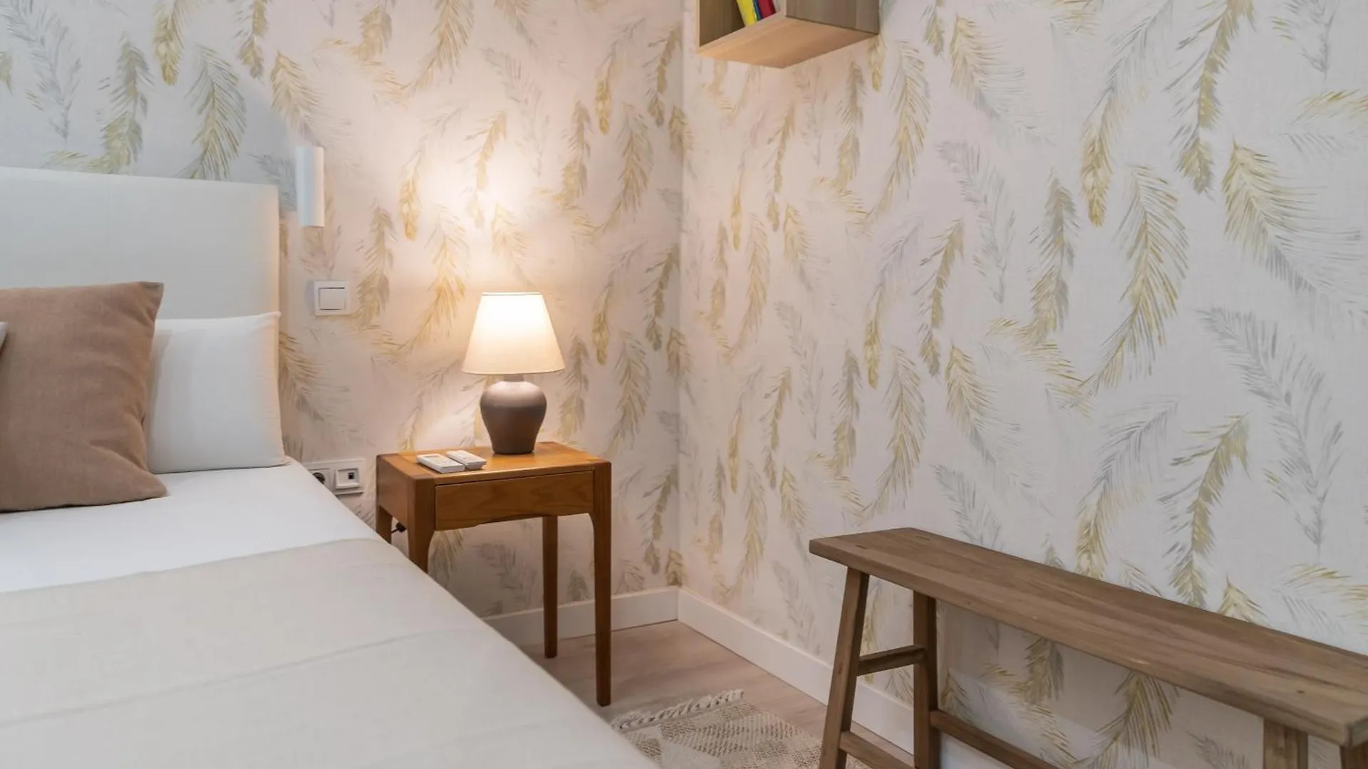 Victoria 16 Premium By Nagoa Homes Malaga Apartment